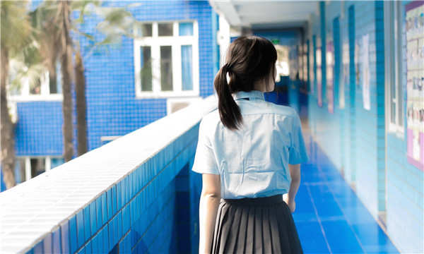 王下乡如何找到一个可以帮助我生孩子的女人？